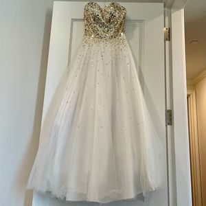 Sparkle A-line Full-Length Dress- white and gold
